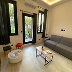 Appartement Pasteur, Centre, Calme Et Renove Antibes