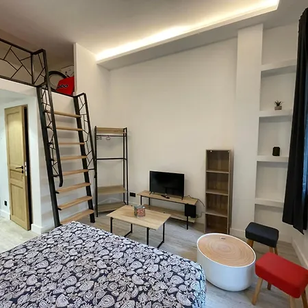 Apartamento Pasteur, Vieil Antibes, Proche Port Antibes