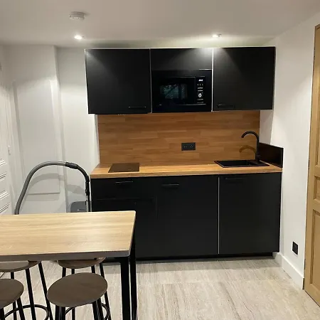 Apartamento Pasteur, Vieil Antibes, Proche Port *