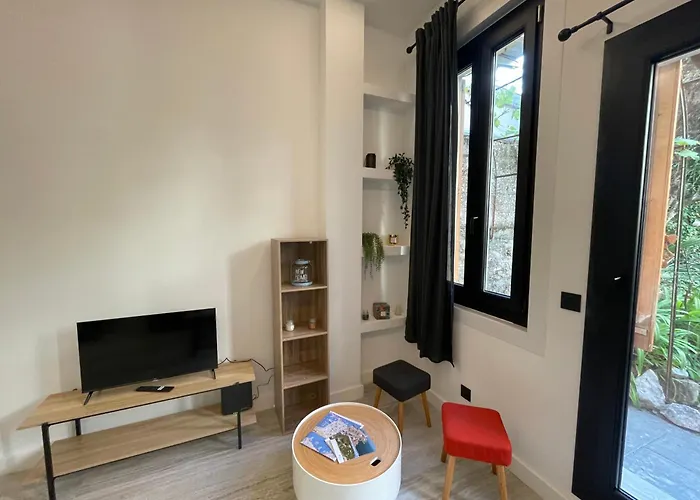 Pasteur, Antibes Centre, Calme Et Renove * אנטיב