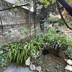 Pasteur, Antibes Centre, Calme Et Renove 앙티브