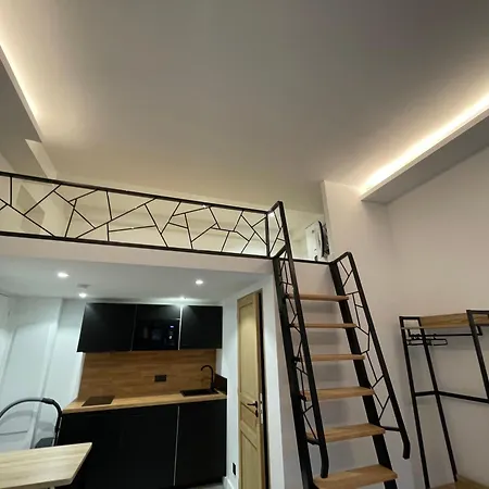 Апартаменты Pasteur, Centre, Calme Et Renove Антиб