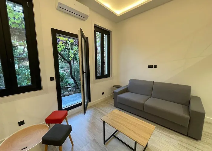 Appartement Pasteur, Antibes centre, calme et rénové